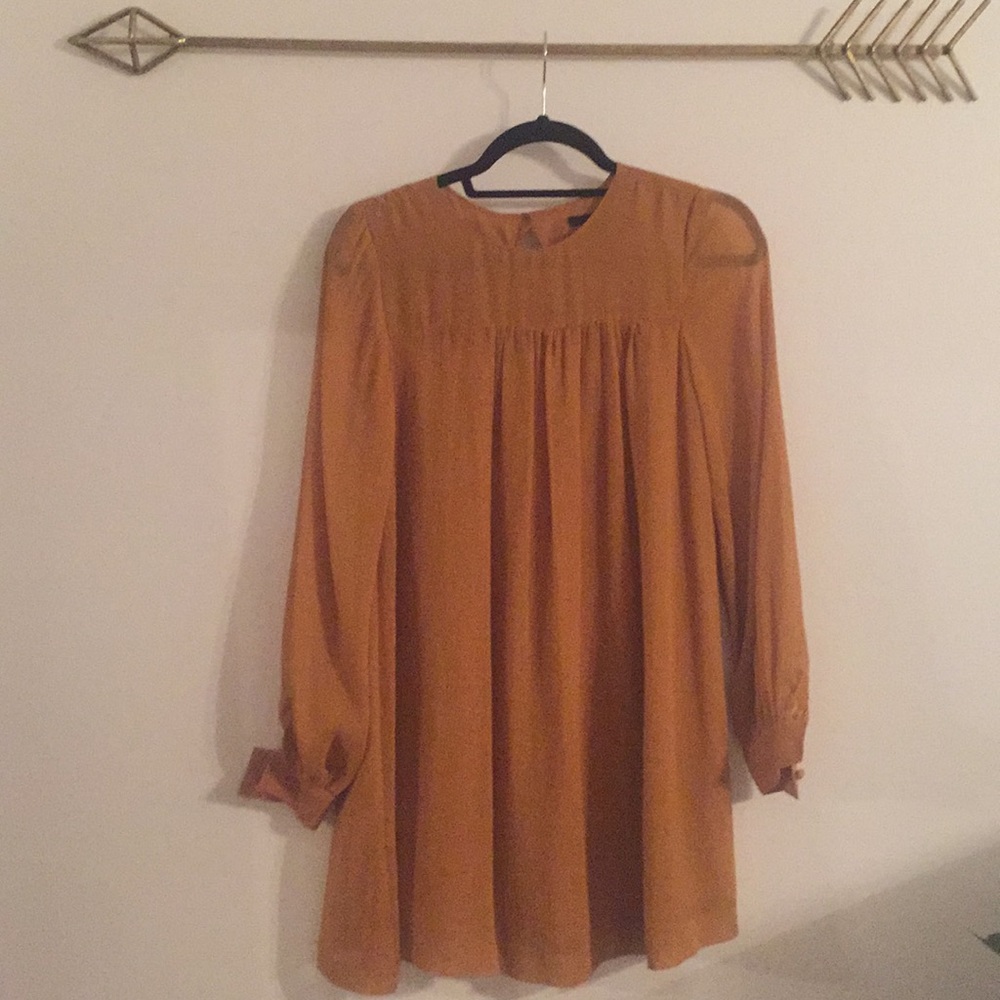 Beautiful burst orange long sleeve dress size S